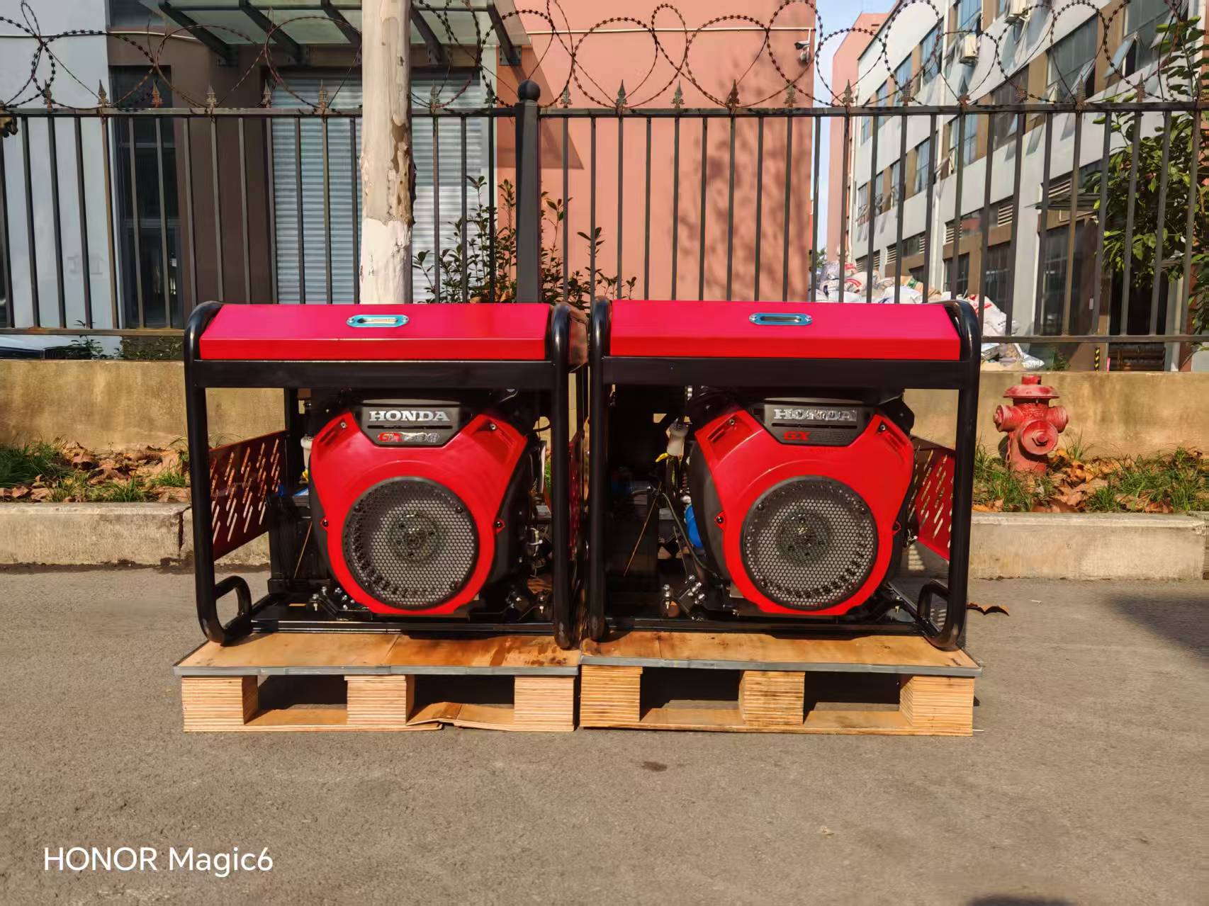 2台10KW本田汽油发电机组发往黑龙江某应急管理局-大泽动力官网_大泽动力发电机_大泽动力发电电焊机_大泽动力厂家