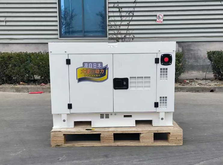15KW静音柴油发电机 双电压220V380V 电动TO18000ET-大泽动力官网_大泽动力发电机_大泽动力发电电焊机_大泽动力厂家